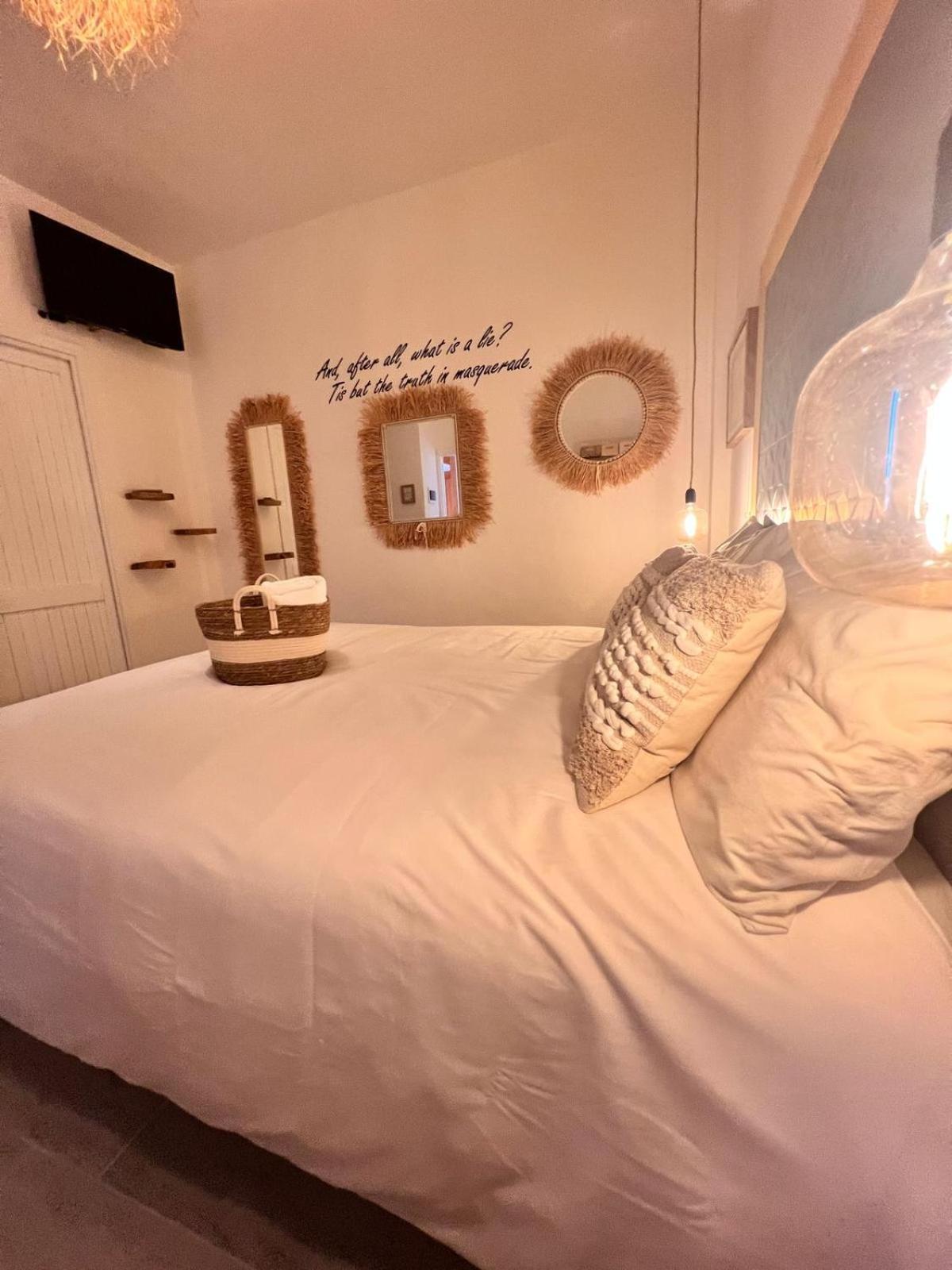 Le Maschere B&B Santa Teresa di Gallura Esterno foto